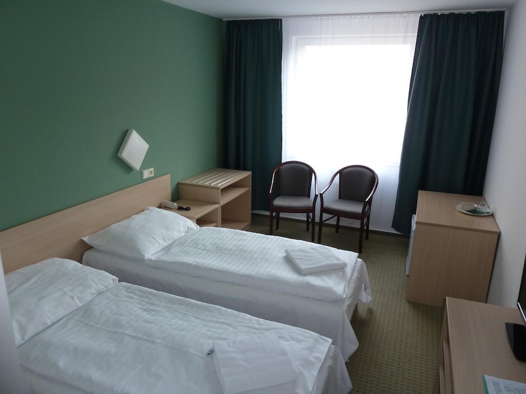 Hotel Mars Prága Kültér fotó