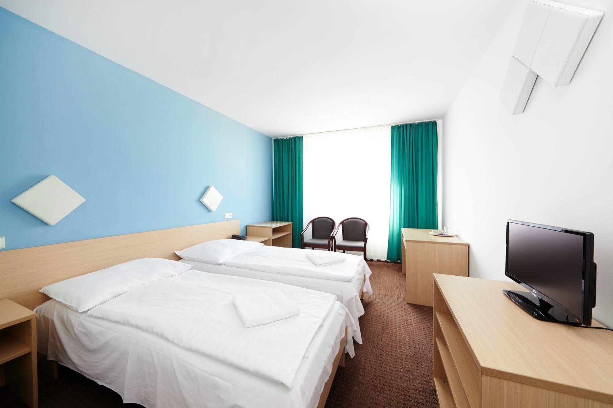 Hotel Mars Prága Kültér fotó